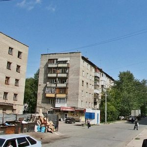 Neftyanikov Street, 60, Perm: photo