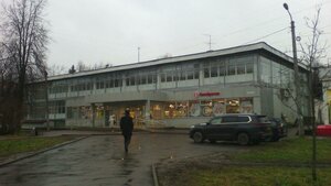 Veteranov Avenue, 16, : foto