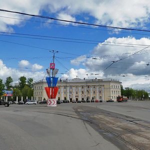 Gagarin Square, 3, Tver: photo