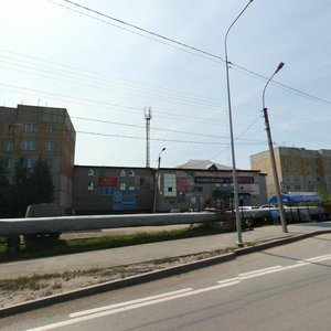 Ulitsa Domostroiteley, 8/1 ، تيومين: صورة