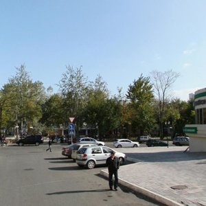 Molodoy Gvardii Street, 3, Astrahan: photo