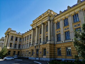 Саратов, Астраханская улица, 83к1: фото