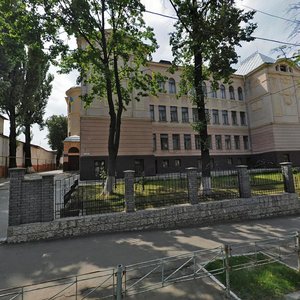 Vulytsia Lesi Ukrainky, 1, Chernivtsi: photo