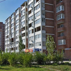 Тольятти, Улица Баныкина, 16Б: фото