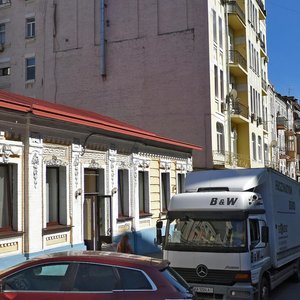 Antonovycha Street, 9, Kyiv: photo