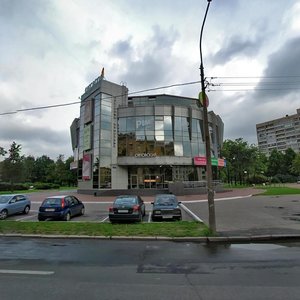 Revolyutsii Highway, 8, Saint Petersburg: photo
