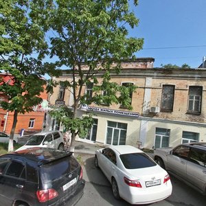 Praporshchika Komarova Street, 13, Vladivostok: photo