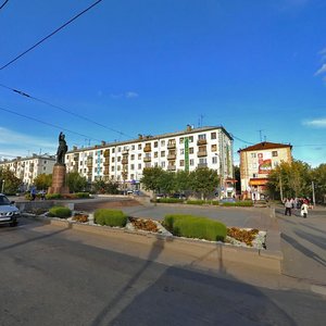 Oktyabrskiy Avenue, 88, Kirov: photo