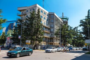 Marshala Zhukova Street, 2, Tuapse: photo