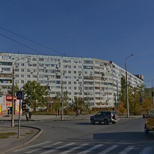 Волжский, Улица Мира, 111: фото
