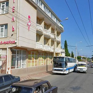 Gorkogo Street, 34А, Alushta: photo