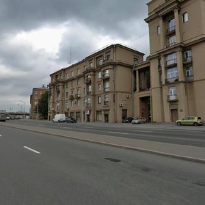 Malookhtinskiy Avenue, 84, Saint Petersburg: photo