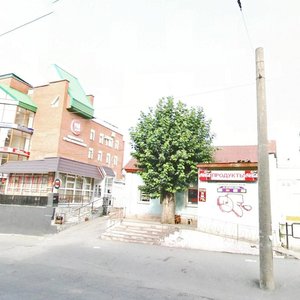 Maksima Gorkogo Street, 22, Perm: photo