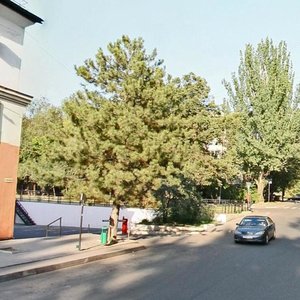 Shagabutdinov Street, 88, Almaty: photo