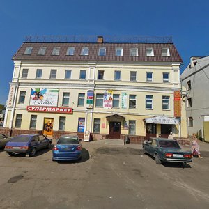 Sovetskaya ploshchad, 1, : foto