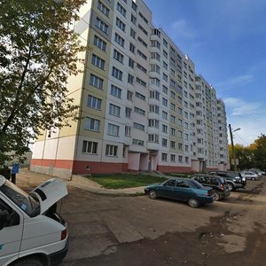 Azina Street, 34, Kirov: photo