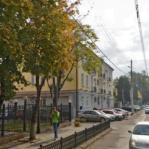 Краснодар, Улица Коммунаров, 4: фото