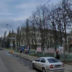Kyrylivska Street, 104, : foto