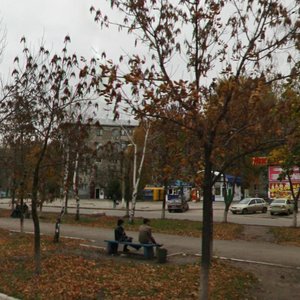 Ulitsa Ostrovskogo, 18, Novokuibishevsk: photo