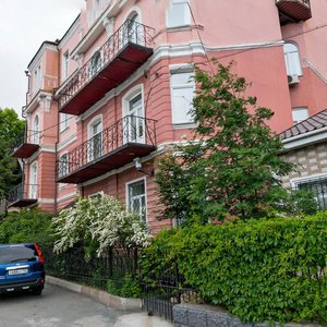 Karla Libknekhta Street, 14, Vladivostok: photo