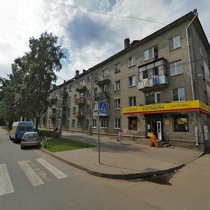 Волхов, Молодёжная улица, 12: фото