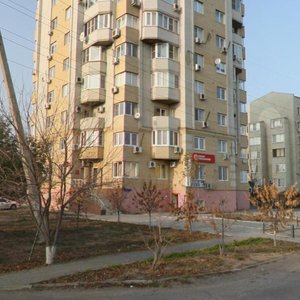 Sen-Simona Street, 48к1, Astrahan: photo