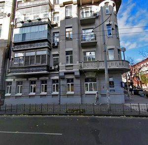 Sichovykh Striltsiv Street, 40/1, : foto