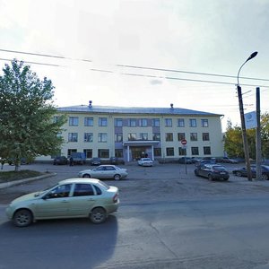 Киров, Улица Ломоносова, 11: фото