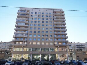 Bolsheokhtinskiy Avenue, 8, : foto
