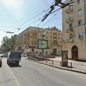 Волгоград, Улица Мира, 18: фото