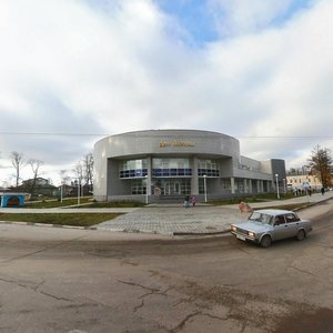 Ploshchad Kuzmy Minina, 1, : foto
