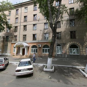 Bogdana Khmelnitskogo Street, 10, Chelyabinsk: photo