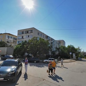 Севастополь, Улица Адмирала Юмашева, 24: фото
