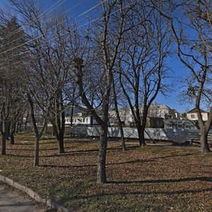 Ессентуки, Улица Чкалова, 14: фото