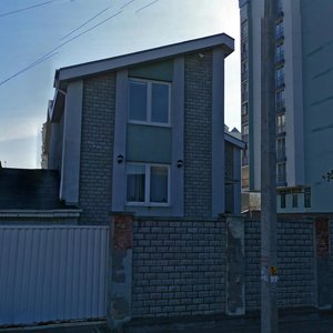 Litaraturnaja Street, 12, : foto