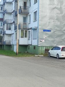 Vzlyotnaya ulitsa, 6, : foto