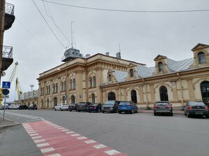 Yuzhniy Val Street, 1, Vyborg: photo