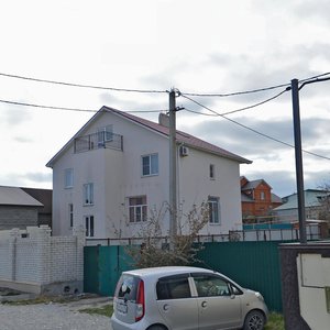 Rybatskaya Street, 33, : foto