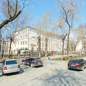 Bazhova Street, 124, Yekaterinburg: photo