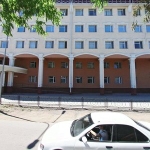 Ïppodromnaya street, 8, Karaganda: photo