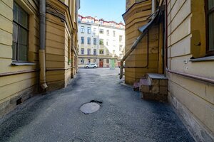 Kaznacheyskaya Street, 6, Saint Petersburg: photo