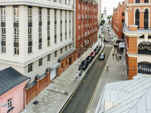 1st Golutvinsky Lane, 1, : foto