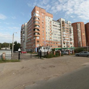Пермь, Улица Адмирала Ушакова, 36: фото