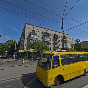 Киев, Улица Николая Краснова, 2/128: фото