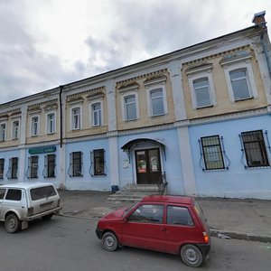 1st Nikolskaya Street, 2, : foto