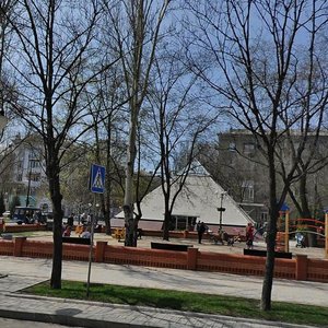 Донецк, Бульвар Пушкина, 28А: фото