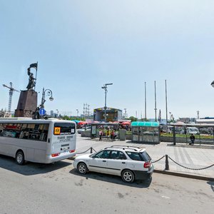 Korabelnaya Naberezhnaya Street, 1, : foto