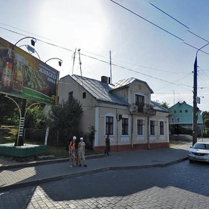 Черновцы, Корсунская улица, 1: фото