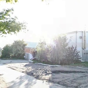 Lutskaya ulitsa, 30, : foto