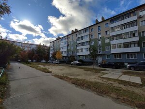 Югорск, Улица Мира, 18: фото